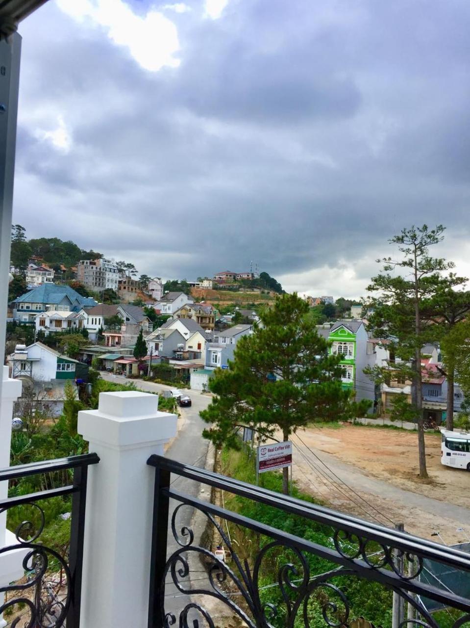 Aurora Hotel Dalat Экстерьер фото