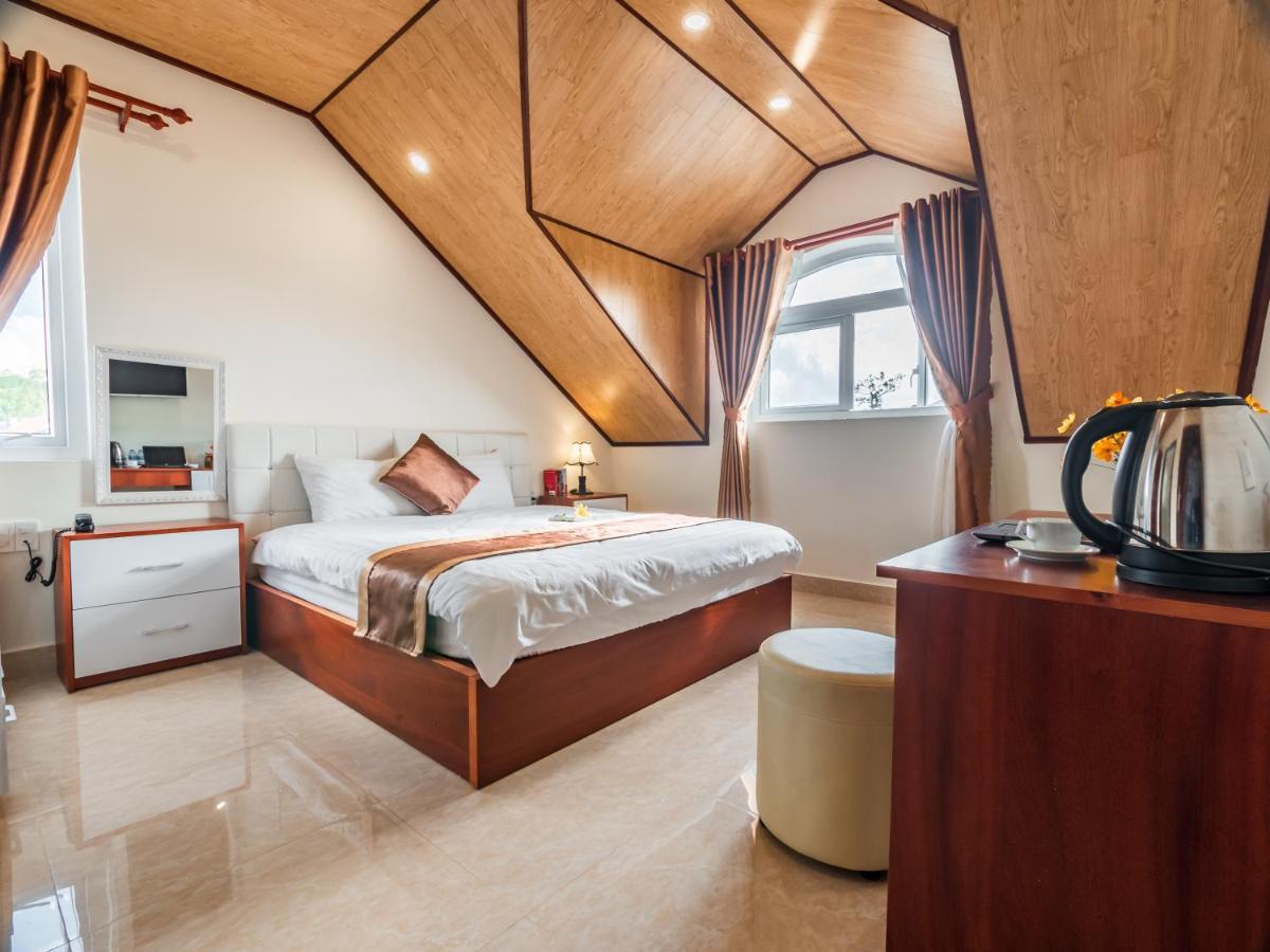 Aurora Hotel Dalat Экстерьер фото